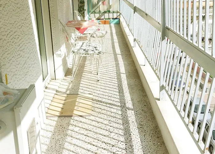 Sonia's Skg 3 Bedroom Family - Near Metro Apartament