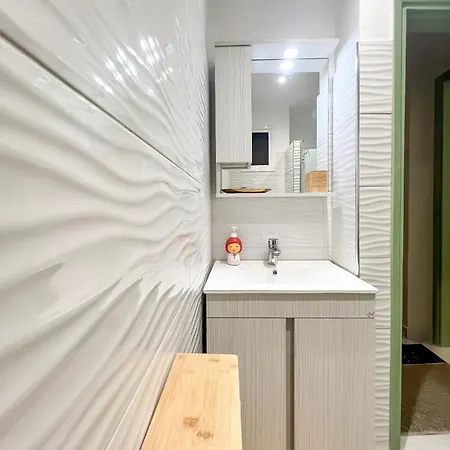 Apartmán Sonia's Skg 3 Bedroom Family - Near Metro *