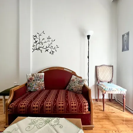 Apartmán Sonia's Skg 3 Bedroom Family - Near Metro