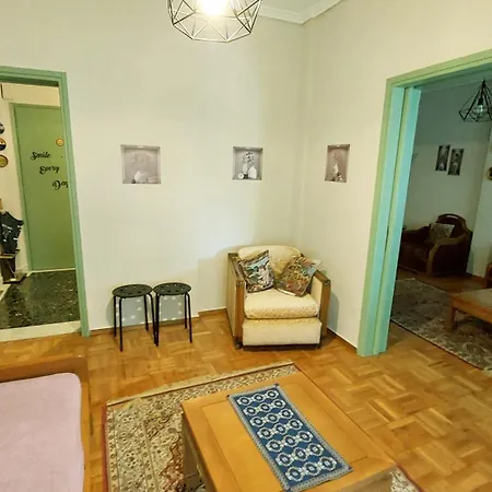 Sonia's Skg 3 Bedroom Family - Near Metro Apartment Thessaloniki