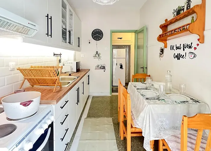 شقة Sonia's Skg 3 Bedroom Family - Near Metro *