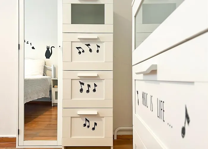 Sonia's Skg 3 Bedroom Family - Near Metro شقة *